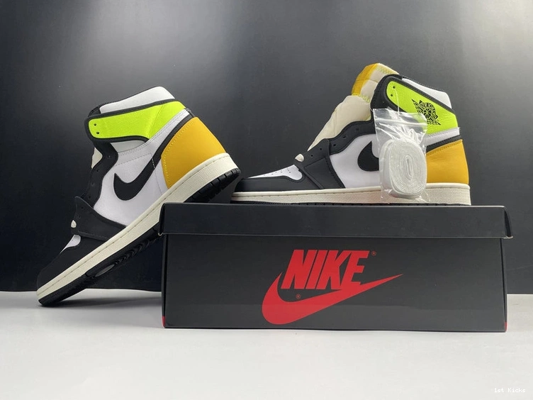 Jordan 1 Air Gold” “University  High   555088-118 OG 0319